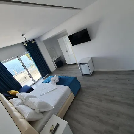 Aloha Hotel Sarande
