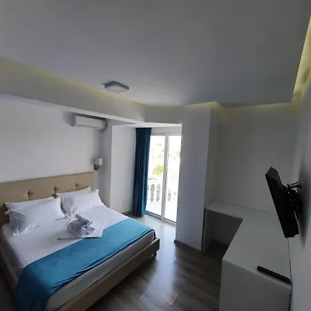 Aloha Hotel Sarande