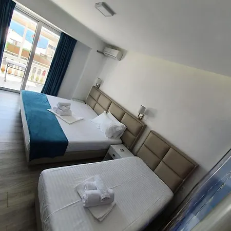 ホテル Aloha Sarandë